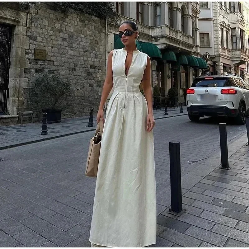 Jamie Holiday Statement Zipper Up Maxi Dress - Image 3